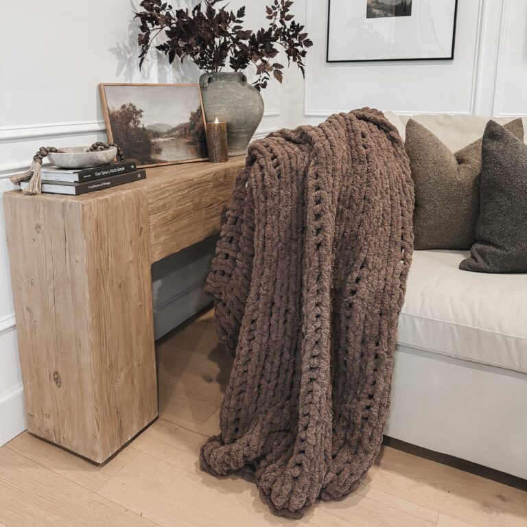 fall console table styling